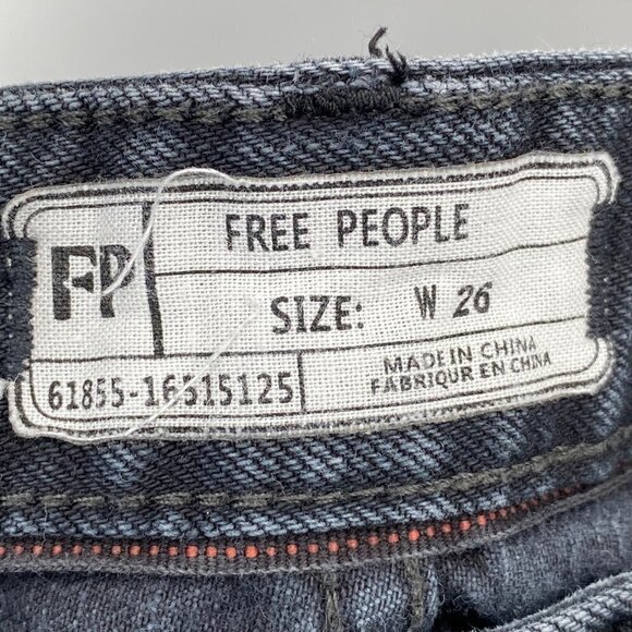 Free People Black Denim Raw Hem Button Fly Shorts Women's Size 26 - Picture 3 of 5